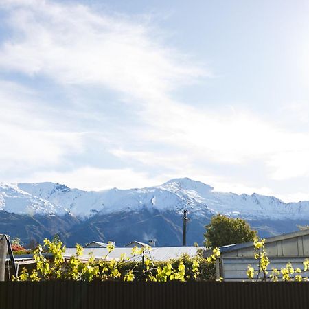 Private Guesthouse In Wanaka Exterior photo