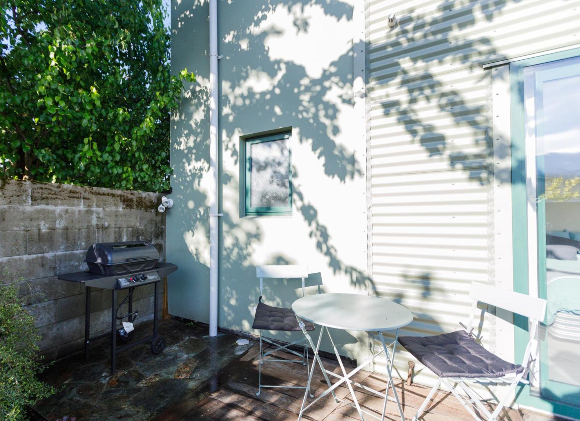 Private Guesthouse In Wanaka Exterior photo